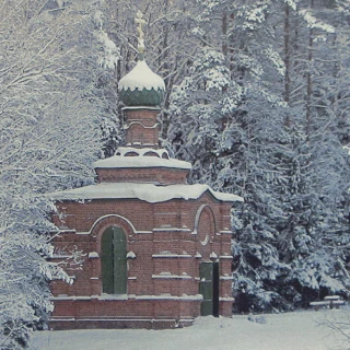 Часовня построена в 1913 году в связи с 300-летием подвига Сусанина